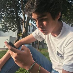 Meet your Posher, James d